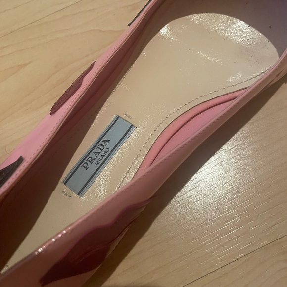 Prada leather flats with colored lip embellishments. - Picture 9 of 9